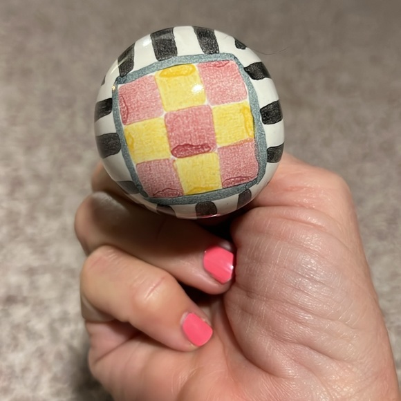 MacKenzie-Childs Drawer Pull - Picture 3 of 4